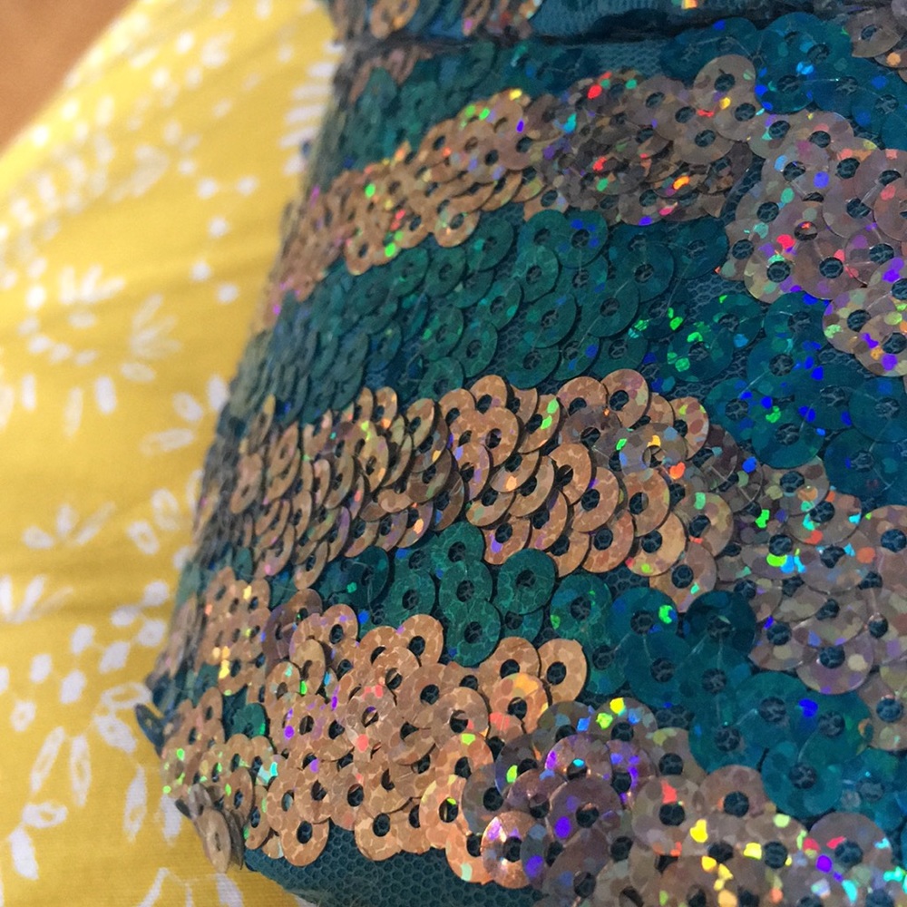 Sequin Cap - Picture 2 of 4